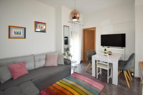 Apartment Yelena Rose West